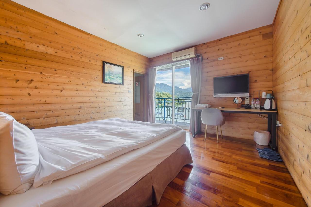 Bishui Shanju Lakeside B&B 魚池郷 エクステリア 写真