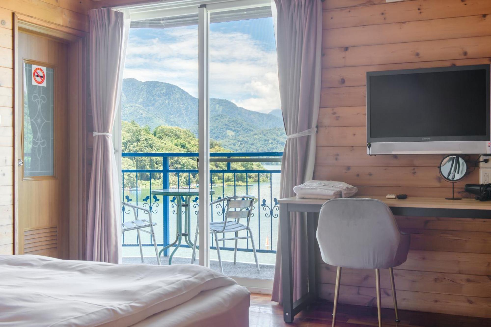 Bishui Shanju Lakeside B&B 魚池郷 エクステリア 写真